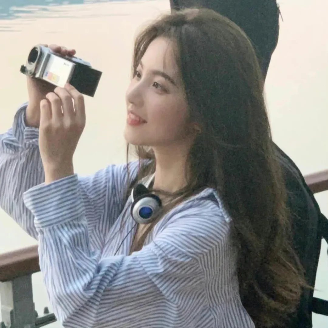 茶花彝女
